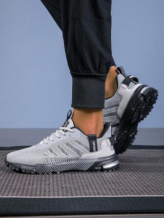 Herrskor med sportiga casual-modell, löparskor i minimalistisk design, för aktiva jeanskläder