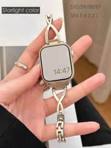 1 条 Apple Watch 表带 Apple Watch 表带女式闪亮金属手链时尚可爱银色表带兼容 Apple Watch 尺寸 46/45/41/40/42/38/49/44 毫米，兼容 Apple Watch SE/S10/9/8/7se4/5/3/2/1 Ultra 3/2/1，女士时尚珠宝不锈钢配件腕带。Apple Watch 配件