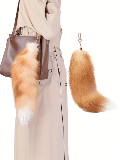 狐狸尾巴个性化包袋吊坠，可爱狐狸毛流苏绒球钥匙扣，钥匙圈尾巴链钥匙扣钥匙圈礼物，可爱仿真狐狸尾巴钥匙扣吊坠钥匙扣，包袋吊饰钥匙扣，情人节节日礼物汽车钥匙扣，吊饰包袋钥匙圈收纳盒礼品配饰，适合男女（尾巴颜色略有不同）