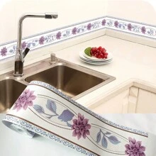 1 rouleau de 2 m/5 m de bordure de papier peint autocollante imperméable et résistante à la saleté, motif floral et marbre, convient pour la décoration des carrelages de la cuisine, de la salle de bain et du salon. Matériau PVC autoadhésif épais, facile à appliquer et à enlever