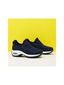 Cross-Border Women's Sporty & Casual Slip-Ons Knitted Shoes Dance Shoes With Air Cushion - Màu xanh lam - Xem 1