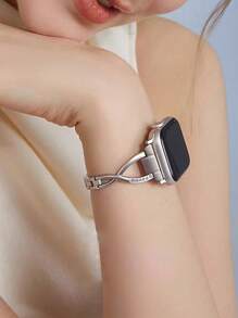 1 条 Apple Watch 表带 Apple Watch 表带女式闪亮金属手链时尚可爱银色表带兼容 Apple Watch 尺寸 46/45/41/40/42/38/49/44 毫米，兼容 Apple Watch SE/S10/9/8/7se4/5/3/2/1 Ultra 3/2/1，女士时尚珠宝不锈钢配件腕带。Apple Watch 配件