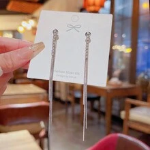 1 件简约时尚流苏耳环，适合女性日常佩戴 - 銀色 - 查看 3
