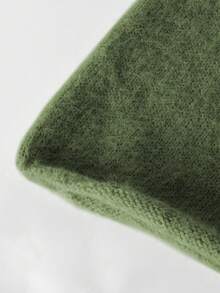 Plus Size Women Casual Solid Color Round Neck Long Sleeve Sweater - Green - View 6