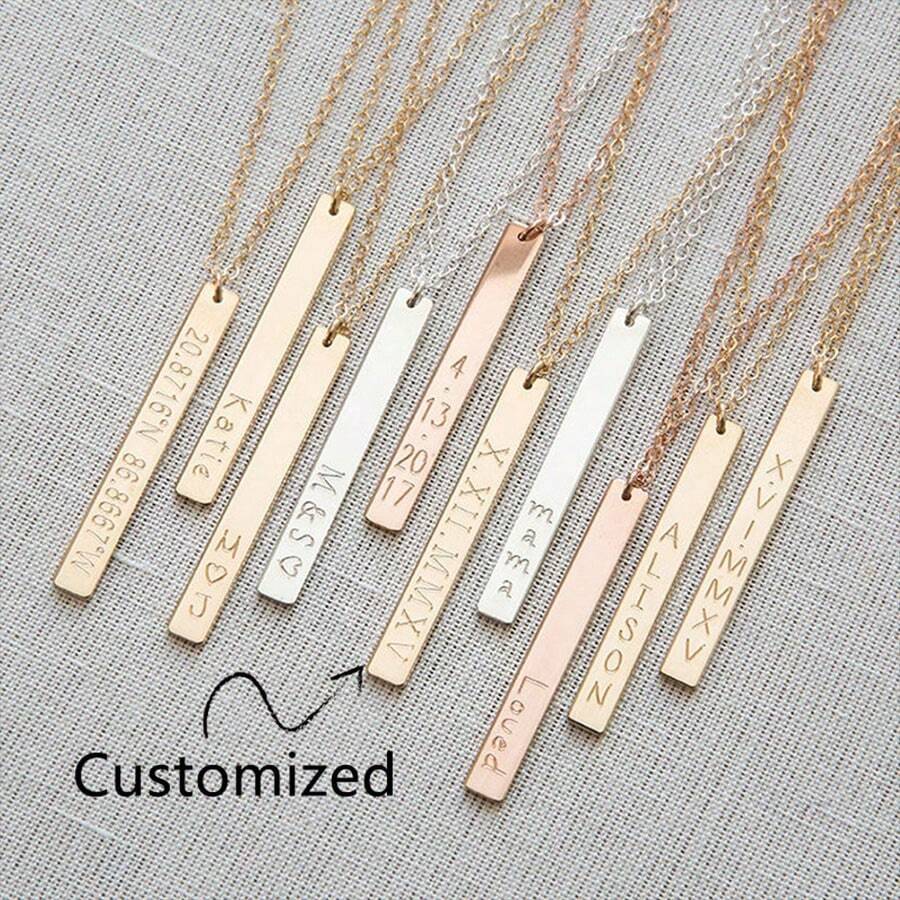 个性化不锈钢吊坠项链，可定制名称/文字，礼品盒包装，激光雕刻，适合送给亲人的圣诞节/周年纪念日/生日礼物 - 金色 - 查看 1