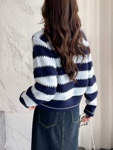 Minimalist Striped Round Neck Cardigan With Chic Design - Blue - View 2