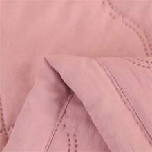 1PC Quilt Bedding, Lightweight Bedspreads,Machine Washable,Breathable Can Sleep Naked,Quilt For All-Season - Pink - View 2