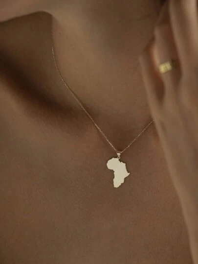 1pc Fashionable Stainless Steel Gold Plated Africa Map Pendant Necklace, Non-Fading Travel Jewelry, Suitable For Women Daily Wear, Christmas Gift