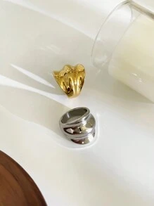 قطعة واحدة خاتم ستانلس ستيل مموج ناعم للنساء ، بتصميم أنيق وملائم للارتداء اليومي والمناسبات الخاصة