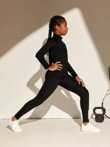 Bộ đồ thể thao 2 món cho bé gái tuổi teen, áo nỉ cổ hở nửa màu đen và quần legging màu đen, thoải mái, thấm hút mồ hôi, thoáng khí, trang phục thể thao thời trang cổ điển để tập luyện, đạp xe, chạy bộ, thể dục nhịp điệu - màu đen - Xem 5