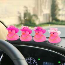 Vịt cao su cao bồi ô tô, trang trí bảng điều khiển vịt màu hồng cho phụ kiện trang trí xe hơi có mũ và kính hình trái tim, dây chuyền vàng (kiểu dáng và kích thước của súng là ngẫu nhiên), hoàn hảo làm quà tặng ngày lễ, đồ trang trí tiệc - Nhiều màu - Xem 3