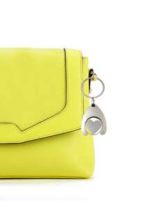 Shopping Cart Shaped Coin Purse, Heart Pattern, Smooth Car Key Chain And Metal Token Keyring, Heart Pendant Small Gift, Best Gift For Couples, Fashion Keychain, Can Be Hung On Wallet, Backpack, Bag, Earphone Pendant Accessory, Birthday Gift For Classmates, Friends, Colleagues, Family