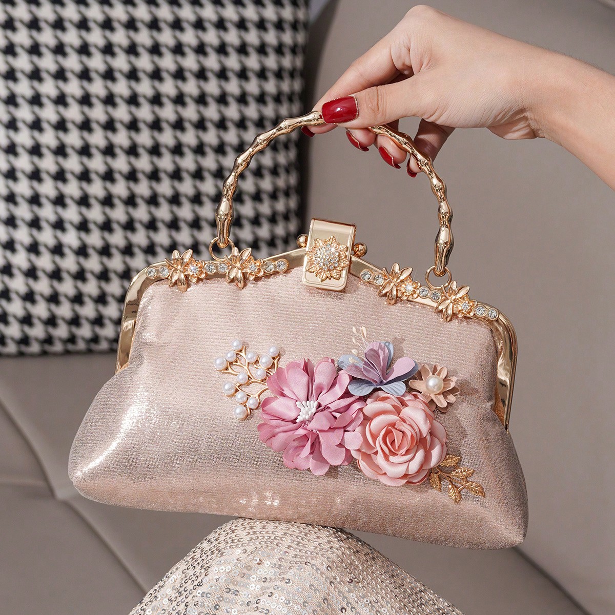 Floral Wristlet Pouch, Chic Party Clutch Purse, Oversized Women Handbag, Sophisticated Evening Bag, Fashion Lady Tote, Large Capacity, Party Bag Perfect For Party Wedding Prom Dinner/Banquet Matching With Holiday Party Dress Evening Dress & Sequin Dress Valentines, Essential Wedding Items,Perfectly Matching With Graduation Dress, Prom Dresses, Perfectly Matching With Prom Accessories , Sequin