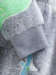 年轻男孩毛绒恐龙图案长袖休闲舒适套头睡衣套装（紫色灯光下发光）