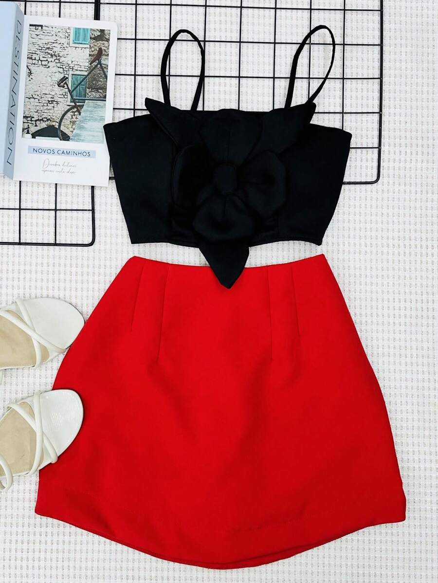 Tailored Set Of Cropped Top With Cups + Skirt With Shorts - màu đen với màu đỏ - Xem 1