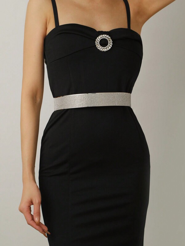 1 pezzo Catena in metallo a specchio con decorazioni di strass gioiello per la vita, accessorio di abbigliamento da donna adatto per l'uso quotidiano e l'estate