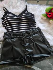 Blouse And Leatherette Shorts Kit - Đen và trắng - Xem 1