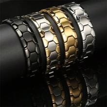 1 件男士镜面抛光钛钢 IP 镀金和黑色手链，长度可调，个性化宽度 18 毫米，适合圣诞节、周年纪念日的酷炫派对/礼物，嵌入强力磁铁 - 足球形狀 - 查看 4