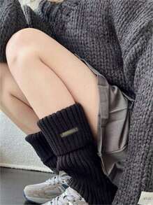 1/2 Pair Of Solid Color Leg Warmers,For Uggs Warmers, Fashionable And Warm, Suitable For Back To School Outfits, Halloween Socks, Autumn And Winter, Casual Shopping, Vacation, Christmas Party Outfits,It Is The Perfect Gift For Christmas Or Valentine's Day - Black + White [2 Pairs] - View 6