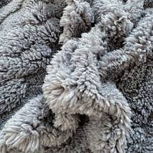 2 件柔软毛绒枕套，亲肤，适合家庭使用 - 灰色 - 查看 4