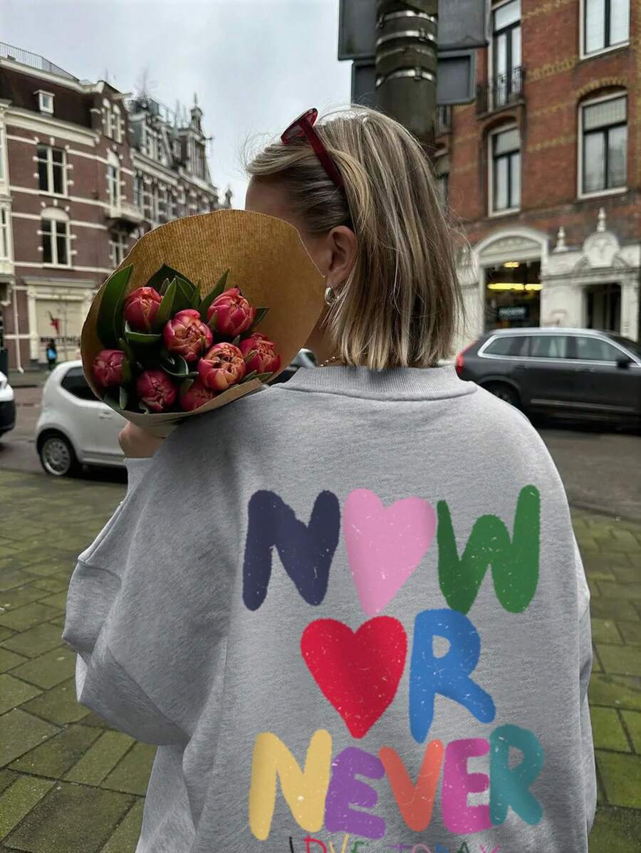 Women's 2025 Autumn/Winter New Casual Colorful Slogan Round Neck Loose Fit Long Sleeve Pullover Sweatshirt, Easily Create Fashionable Daily Looks: Choose From Our Women's Pullover Sweatshirt Series To Effortlessly Transform Casual Wear Into Stunning Outfits