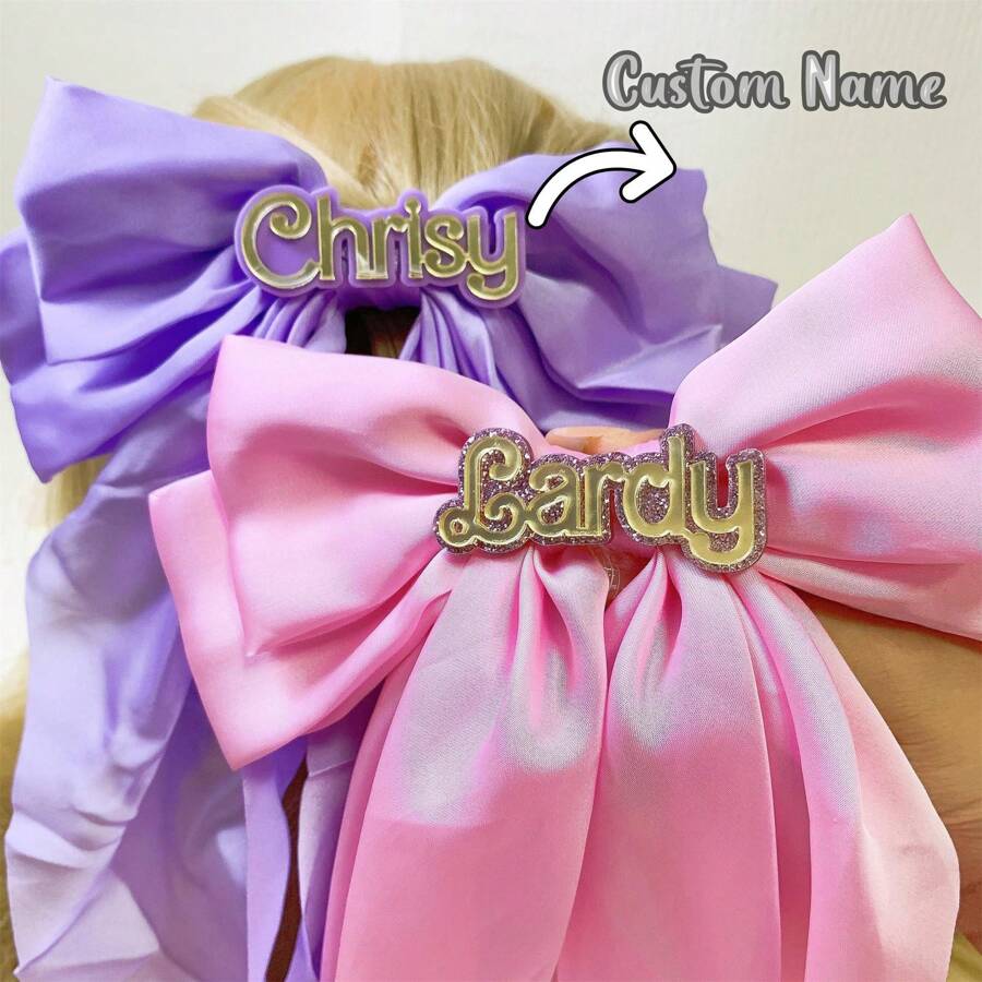 Kẹp tóc nơ tên Acrylic tùy chỉnh, Kẹp tóc tên cá nhân hóa cho phụ nữ, Quà tặng cho Lễ Tạ ơn & Giáng sinh, Phụ kiện tóc cưới, Màu sắc tươi sáng mùa xuân hè, Dễ thương, Đáng yêu, Nhiều màu sắc, Y2K, Phong cách, Unisex, Thường ngày, Hipster, Tùy chỉnh, Cá nhân hóa, Độc đáo, Tùy chỉnh, Quà tặng lý tưởng cho anh ấy, Quà tặng lý tưởng cho cô ấy, Bạn trai, Bạn gái, Gia đình, Bạn bè, Ông bà, Trẻ em, Cô ấy, Cho ngày kỷ niệm, Cho sinh nhật, Cho đám cưới, Cho lễ tốt nghiệp, Cho tân gia - bạc - Xem 1