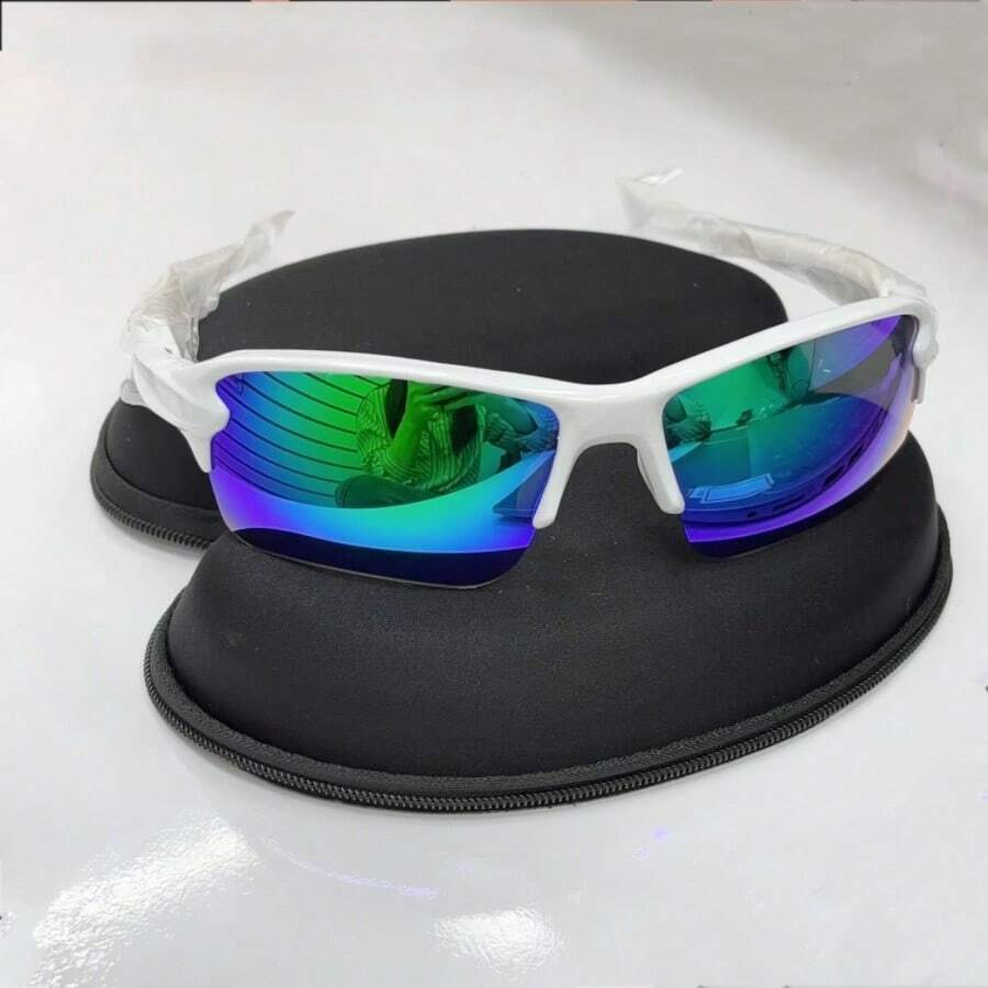 Unisex Sports Anti-UV Polarized Sunglasses - White and Green - View 1