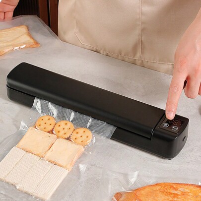 آلات لحام الفراغ تُستخدم لتخزين الأطعمة والطبخ تحت تفريغ الهواء وهي مثالية لحفظ المكونات الطازجة، بما في ذلك أكياس اللحام البلاستيكية لمرة واحدة