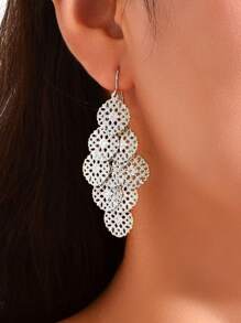 1对时尚银色镂空花朵吊坠耳环，女士派对及日常珠宝配饰 - 銀色 - 查看 1