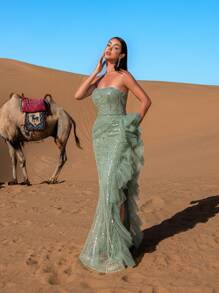 Faeriesty Elegante vestido de noche sin tirantes de alta costura con cierre de lazo en la espalda y bajo asimétrico con volantes - Vestido de cola de sirena con detalles de cristales para galas de etiqueta negra, bodas de lujo, ceremonias de premiación formales, eventos de alfombra roja y funciones benéficas de alto perfil