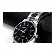 Casio Reloj de hombre de la Serie STANDARD, de movimiento de cuarzo, con correa de acero inoxidable, en estilo de negocios casuales, japonés y coreano - Negro - Ver 2