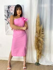 Bruna Dress With Elegant Single Sleeve Detail - Rosa Pálido - Ver 5