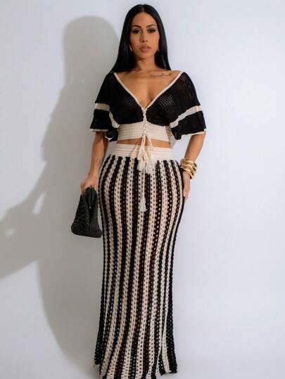 2pcs/Set Fashionable Sexy V-Neck Hollow Top And Striped Low Waist Long Skirt Set