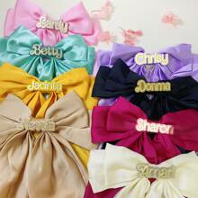 Kẹp tóc nơ tên Acrylic tùy chỉnh, Kẹp tóc tên cá nhân hóa cho phụ nữ, Quà tặng cho Lễ Tạ ơn & Giáng sinh, Phụ kiện tóc cưới, Màu sắc tươi sáng mùa xuân hè, Dễ thương, Đáng yêu, Nhiều màu sắc, Y2K, Phong cách, Unisex, Thường ngày, Hipster, Tùy chỉnh, Cá nhân hóa, Độc đáo, Tùy chỉnh, Quà tặng lý tưởng cho anh ấy, Quà tặng lý tưởng cho cô ấy, Bạn trai, Bạn gái, Gia đình, Bạn bè, Ông bà, Trẻ em, Cô ấy, Cho ngày kỷ niệm, Cho sinh nhật, Cho đám cưới, Cho lễ tốt nghiệp, Cho tân gia - bạc - Xem 5