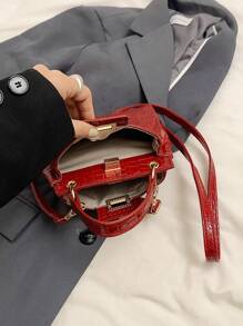 Fashionable Minimalist Solid Color Shoulder Diagonal Mini Handbag For Women - Red - View 7