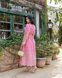 Luxury Embroidered Dress With Button - 查看 2