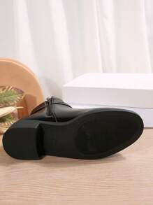 2025 年秋冬女式圆头扣侧拉链黑色踝靴，时尚舒适户外步行靴、靴子、摩托靴，可搭配连帽衫 - 黑色 - 查看 6