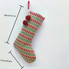 Tất cổ điển màu đỏ và xanh lá cây cỡ lớn và dễ thương theo phong cách Châu Âu, chất lượng cao tinh tế, dung tích lớn, đồ trang trí cao cấp, quà tặng Giáng sinh không thể thiếu, thiết kế độc quyền, đồ trang trí theo chủ đề ông già Noel, đồ trang trí nhà cửa và tiệc tùng hiện đại, thích hợp cho lễ kỷ niệm lễ hội, tất đan Giáng sinh, mặt dây chuyền, túi quà, đồ trang trí cảnh - đỏ xanh - Xem 3