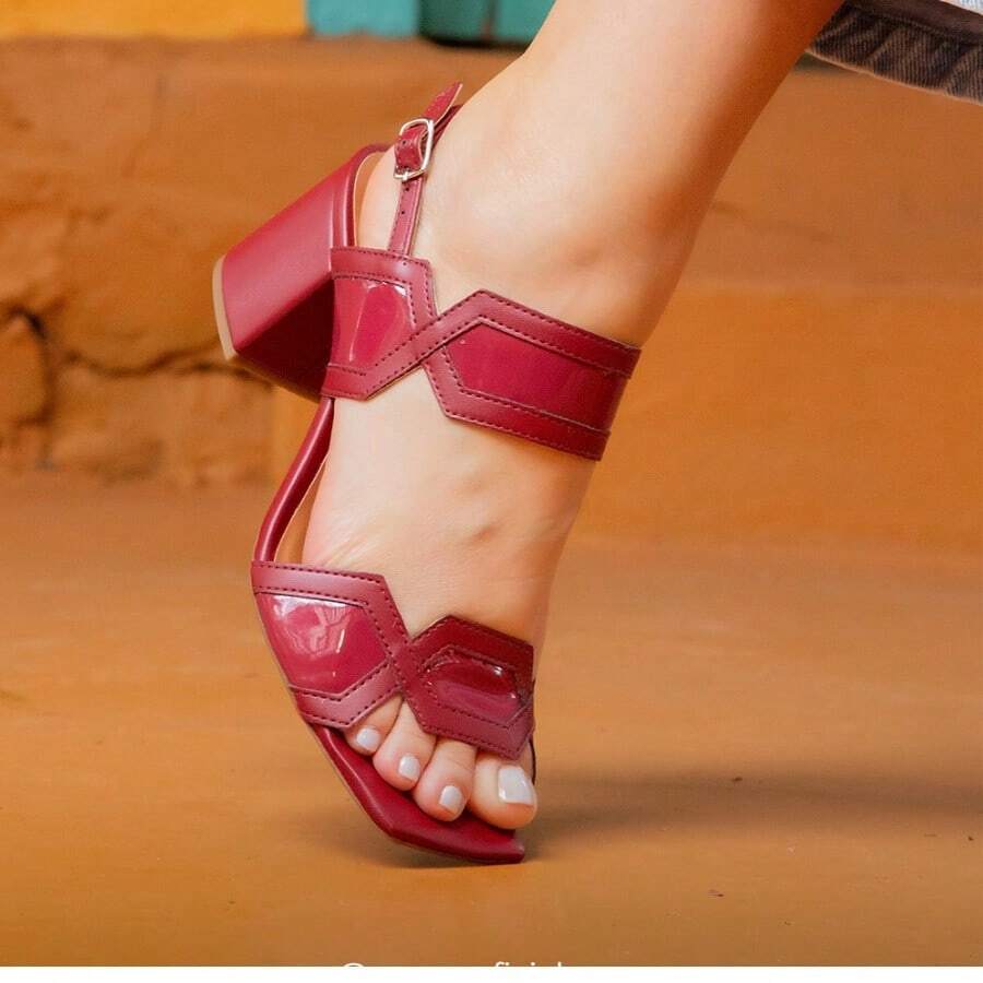 Women's Buckle Block Heel Square Medium Low Wine Color New Arrival Current Fashion Comfortable Chic Summer Elegant Everyday Work Evangelical Mode - 酒紅色 - 查看 1