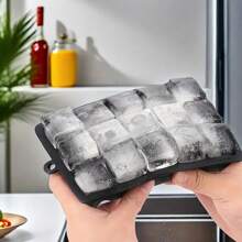 1 个 15 腔硅胶冰块托盘，每个托盘可轻松释放 15 个冰块，可重复使用可堆叠冷冻托盘，柔软硅胶，防冻，易于清洁，冰块模具托盘 - 黑色 - 查看 10