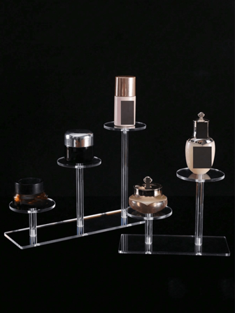 1pc Versatile Round Acrylic Display Stand, Elegant Transparent Acrylic Desktop Storage Rack Perfect For Showcasing Jewelry, Collectibles, Cosmetics, Figurines, And Cupcakes, Ideal For Holiday Decor, Christmas Gift Displays, Thanksgiving Table Arrangements, New Year Celebrations, And Valentine's Day Surprises, Enhance Your Home Or Retail Space With This Stylish And Functional Organizer, Perfect For Creating Eye-Catching Displays And Elevating Your Decor Game.