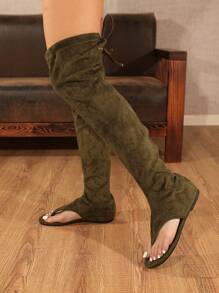 Bốt dài quai chữ T đế xuồng màu xanh lá cây bằng da lộn cao đến đùi dành cho nữ - màu xanh lá - Xem 3