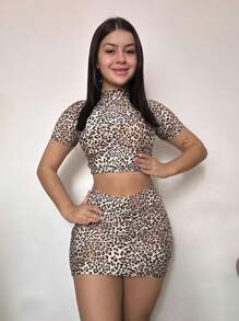 Cropped Short Sleeve Set, High Neck With Skirt - onça - View 3