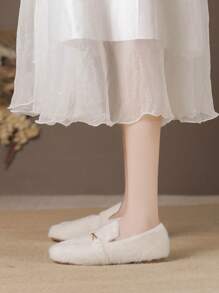 Women's Flat Fuzzy Shoes, New Fashionable Outdoor Flat Shoes, Round-Toe With Fur Lining, Warm And Soft Loafers, Comfortable Mary Jane Flats