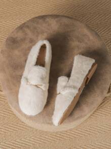 Women's Flat Fuzzy Shoes, New Fashionable Outdoor Flat Shoes, Round-Toe With Fur Lining, Warm And Soft Loafers, Comfortable Mary Jane Flats