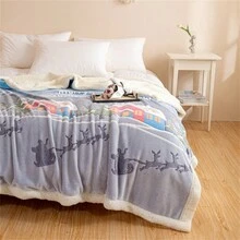 1 chăn Giáng sinh có hình ông già Noel, cây thông Noel và nhiều họa tiết Giáng sinh khác nhau, ấm áp và thích hợp làm quà tặng ngày lễ, chăn lông cừu hình bông tuyết cho phòng ngủ, phòng khách, cắm trại, khách sạn. Chăn hai mặt có lông cừu hình bông tuyết ở mặt A và lông cừu non ở mặt B. - Xám - Xem 8