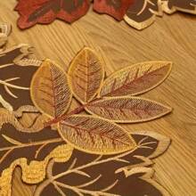 Đường chạy bàn chủ đề Lễ Tạ ơn/Mùa thu, Đường chạy bàn trang trí Lễ Tạ ơn bằng vải polyester thêu, Đường chạy bàn họa tiết lá phong rỗng, Trang trí phòng & phòng ăn để làm nổi bật bầu không khí ngày lễ - Cà phê nâu - Xem 5