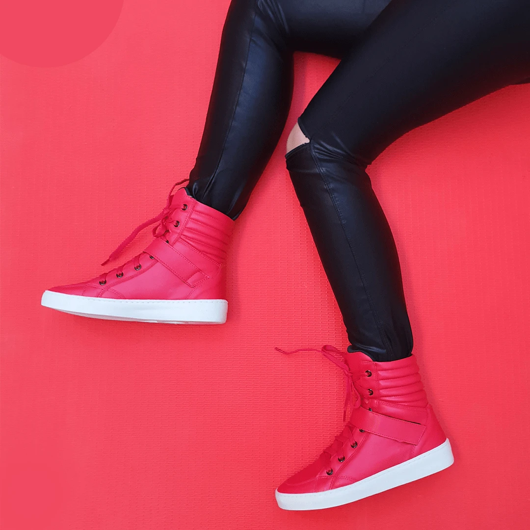 Women's Fitness Boot Black Gym Bootie High Top Sneakers - 紅色 - 查看 1