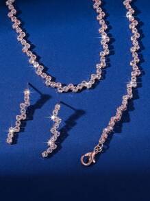 Set de 4 piezas de accesorios para fiesta, boda, y Halloween con collar, aretes, y pulsera de cadena con garra brillante y circonita - Plateado - Ver 5