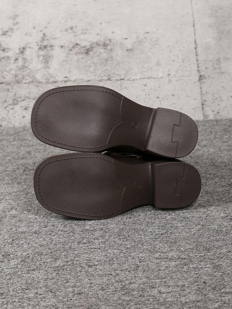 Style With Tops,Women's Black Fashion Ankle Boots, New Design With Buckle, European And American Niche Market, Chunky Heel Thick Sole, Lightweight, Western-Style Wrinkle Boots For Fall/Winter, Retro Motorcycle Boots, Brown Color, Slim Fit